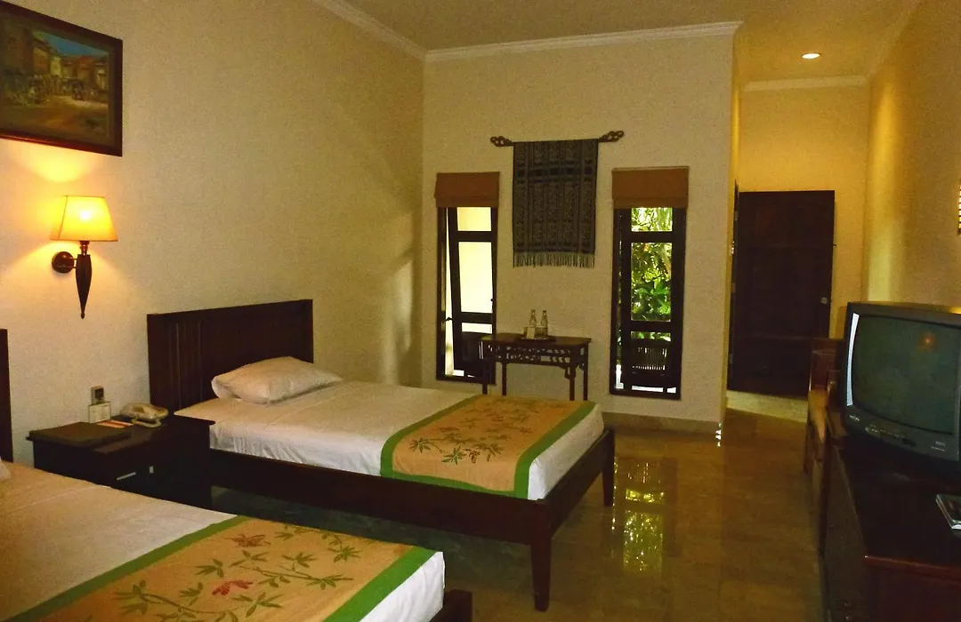 Hotel Puri Bambu-1