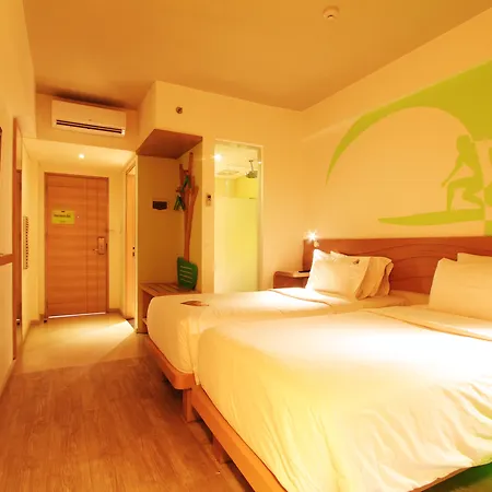 Maxonehotels At Bukit Jimbaran-3